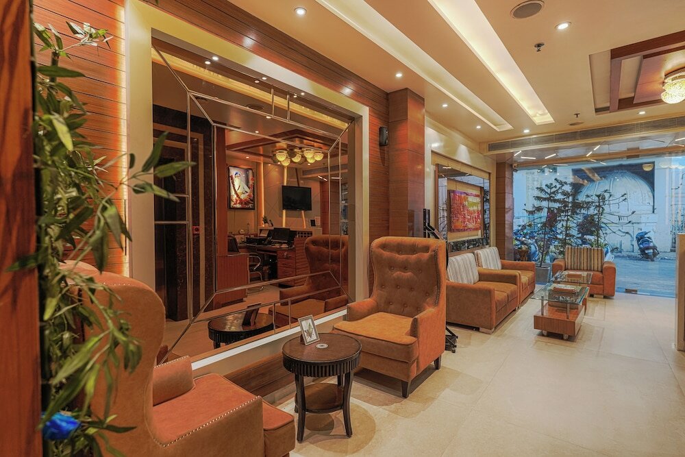 Фото 182360715192