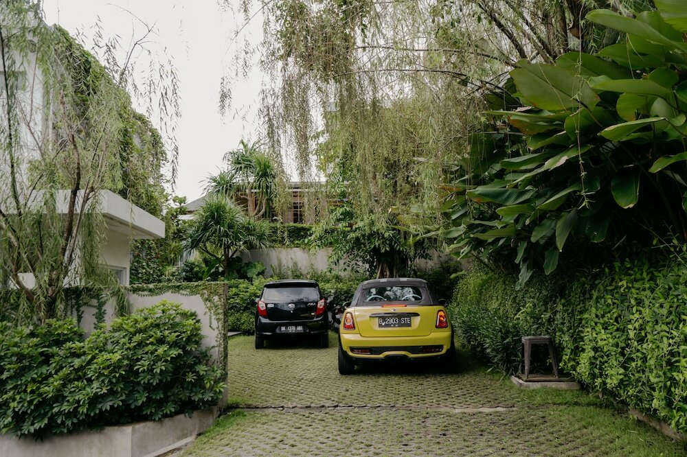 Фото Rimbun Canggu Hotel & Villa