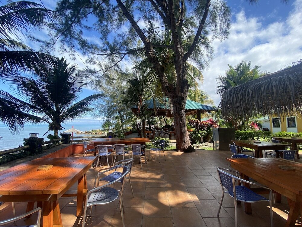 Фото Paraiso Rainforest and Beach Hotel