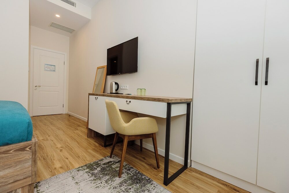 Фото Boulevard Batumi Hotel