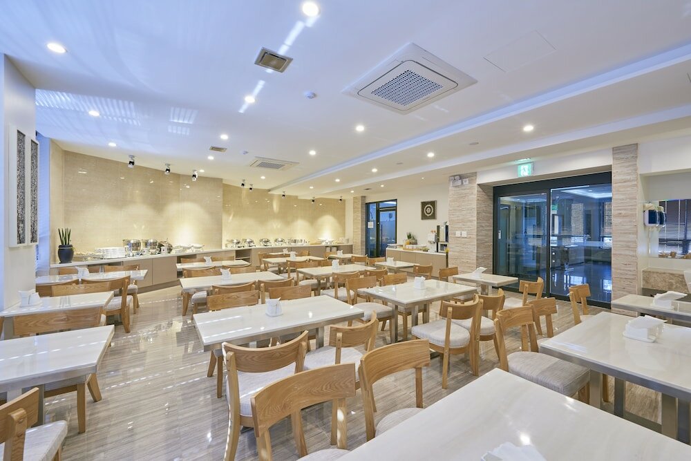 Фото Gwangju Aura Hotel