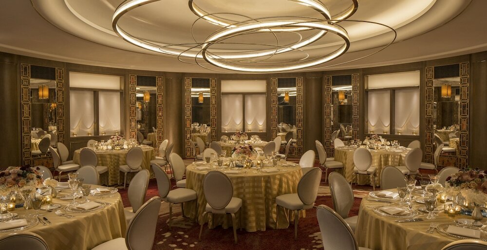 Фото Four Seasons Hotel London at Ten Trinity Square