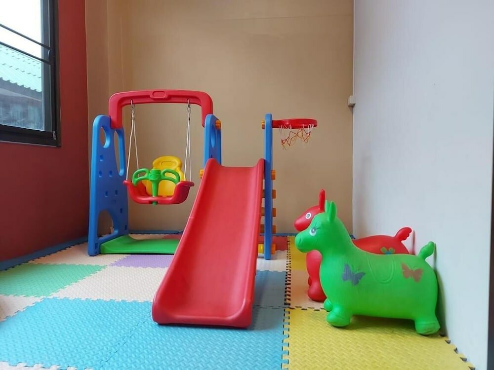 Фото Pilgrim's Kitchen & Inn