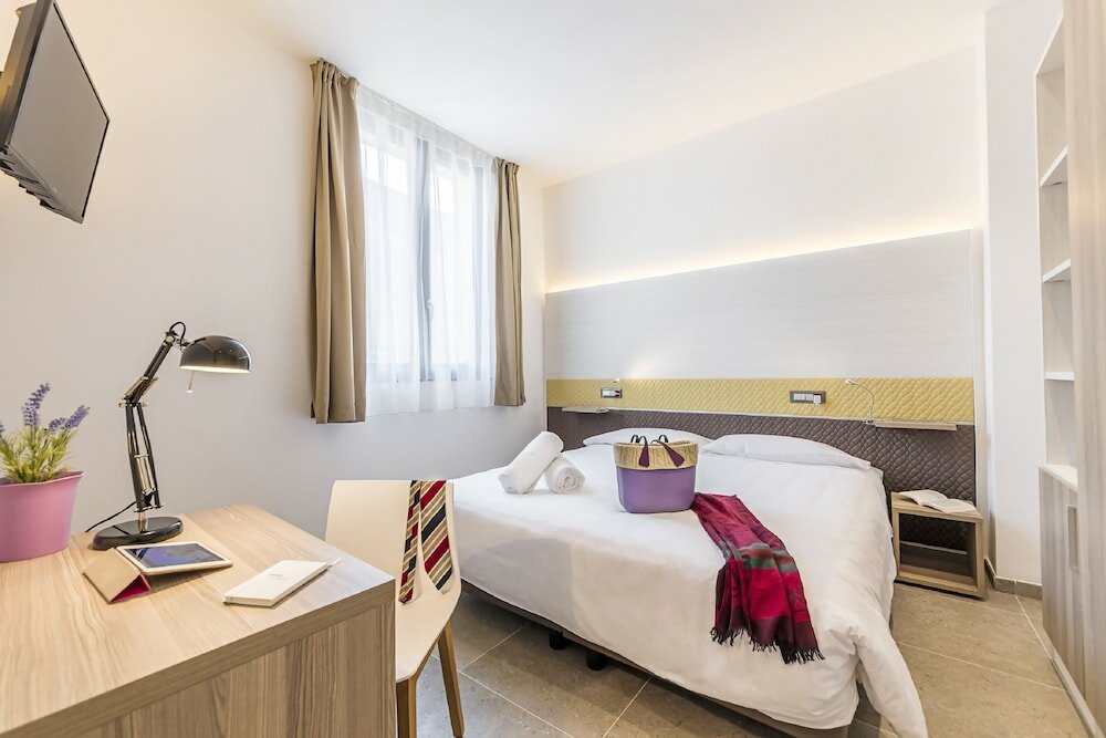 Фото Camplus Guest Palermo