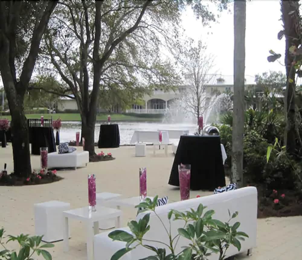 Фото Inn at Pelican Bay