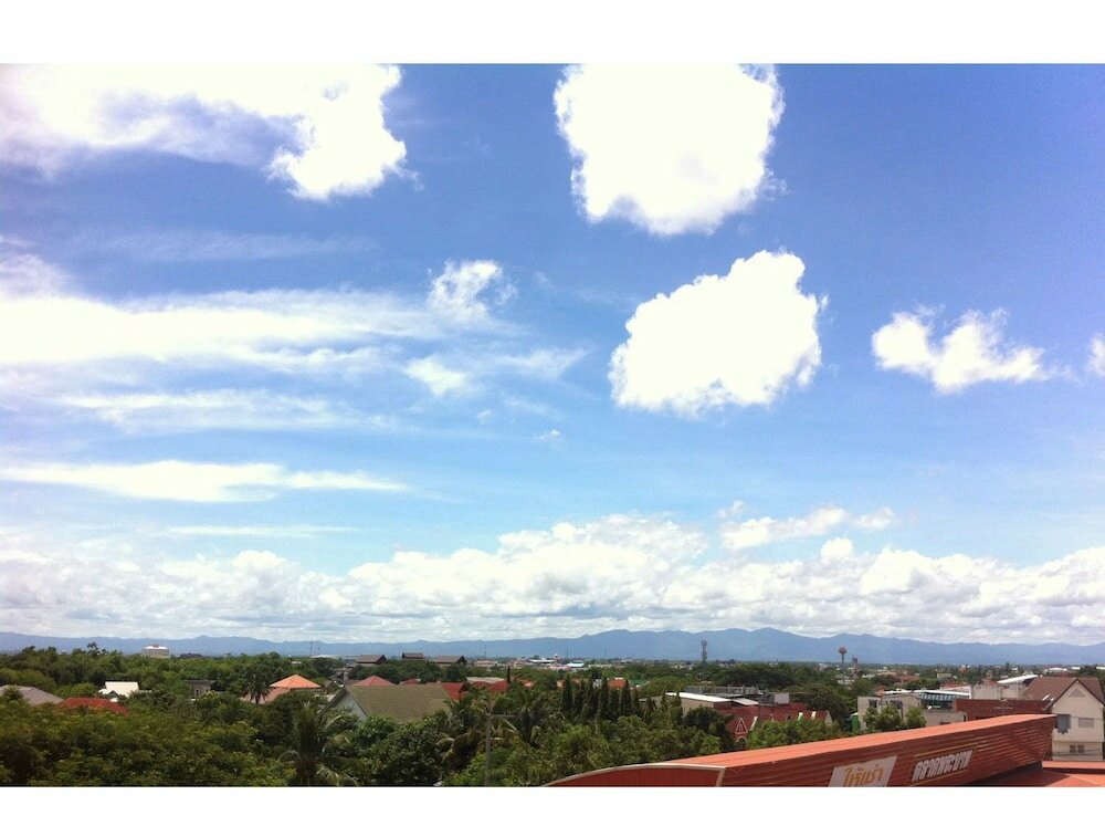 Фото The Coconut Hotel