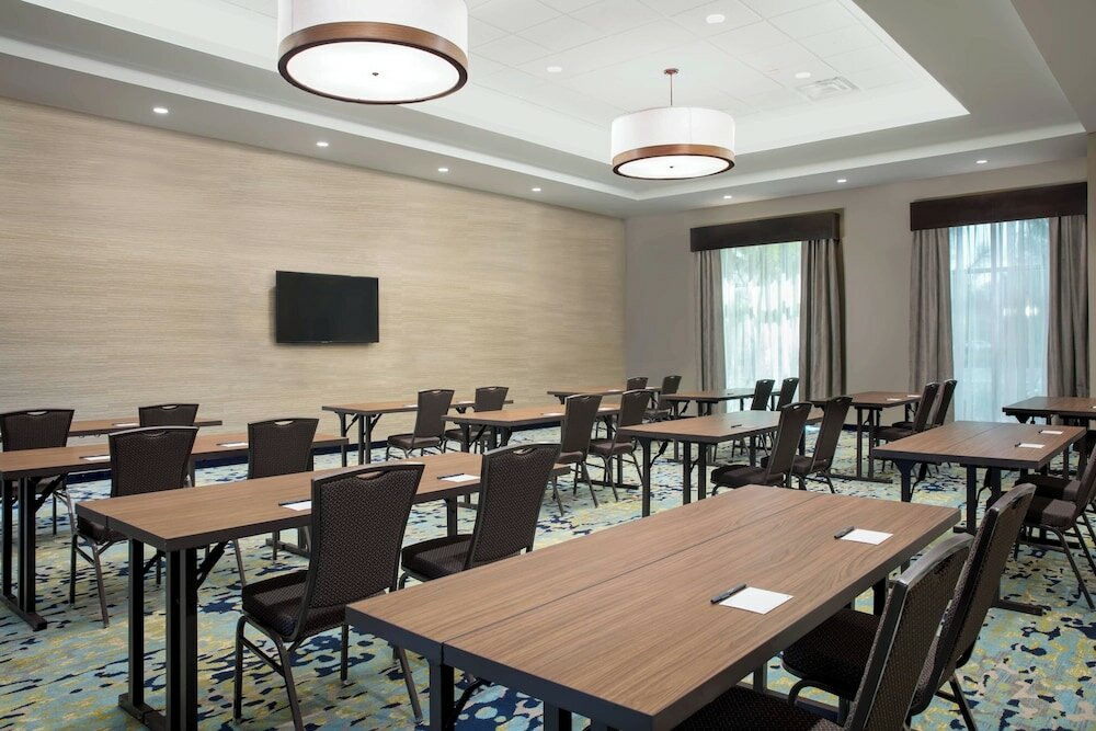 Фото Springhill Suites by Marriott Orlando Theme Parks/Lake Buena Vista