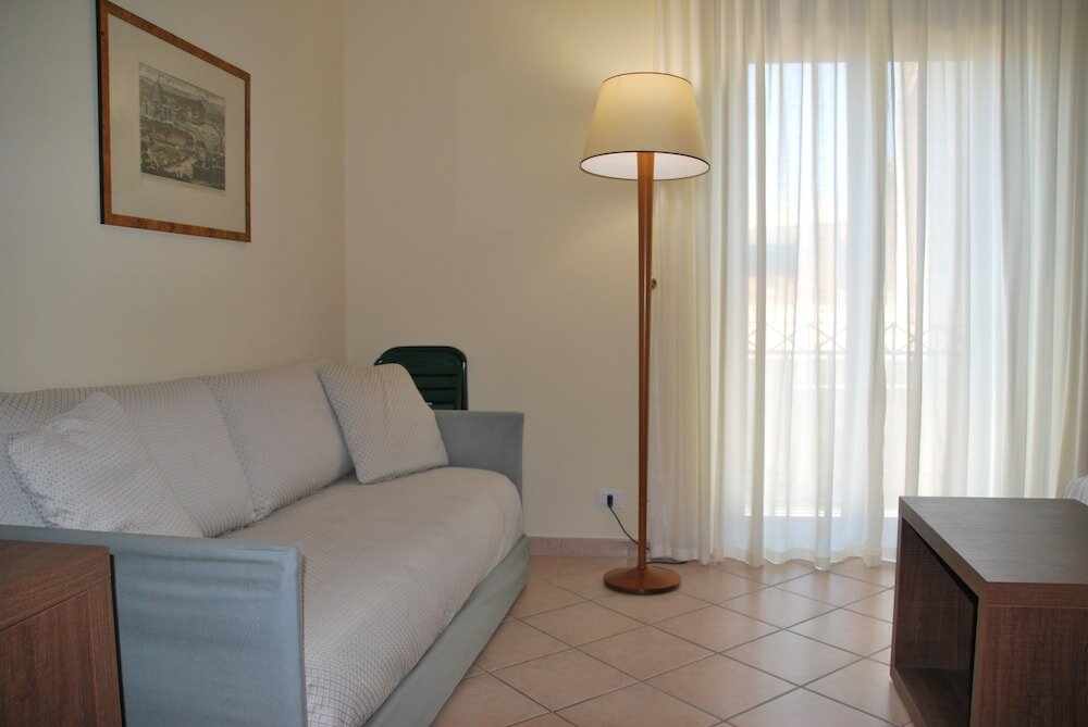 Фото Domus Mariae Albergo