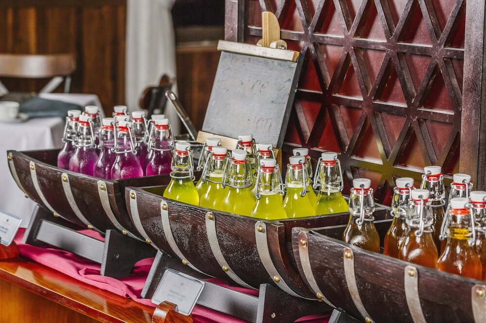 Фото Happy Life Grand Hotel & Sky Bar