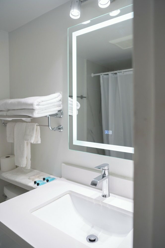 Фото Diplomat Inn