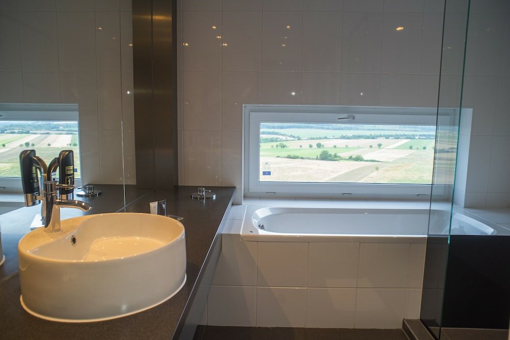 Фото Pannonia Tower