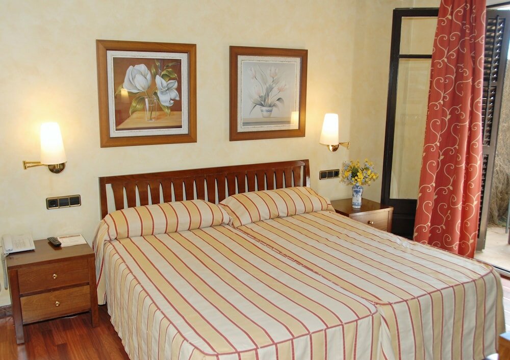 Фото Hotel El Castell