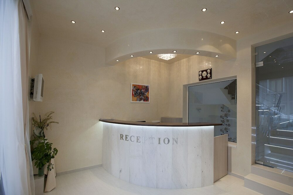 Фото Aris Hotel Sofia