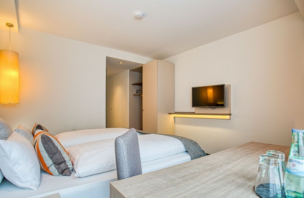 Фото Kommerzhotel Köln