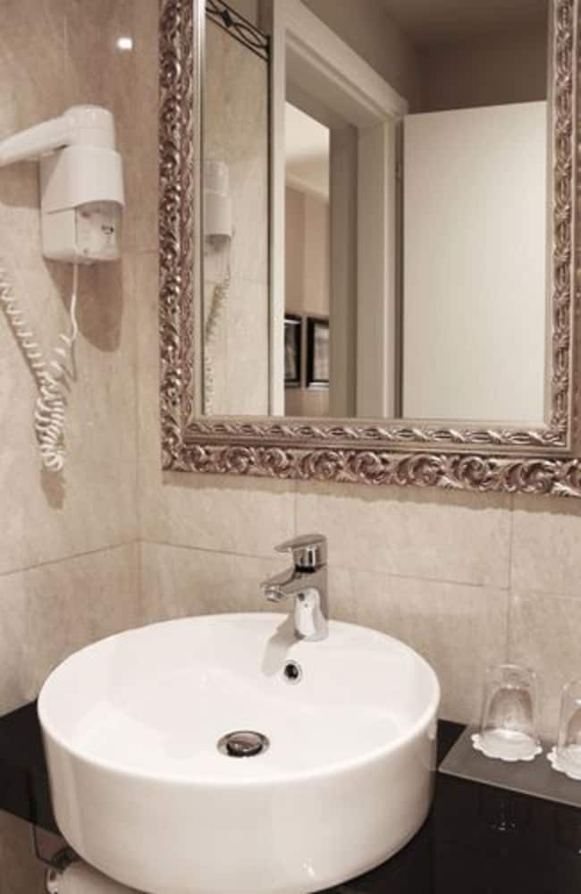 Фото Ambasciatori Hotel