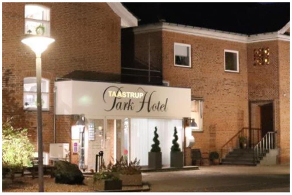 Фото Taastrup Park Hotel