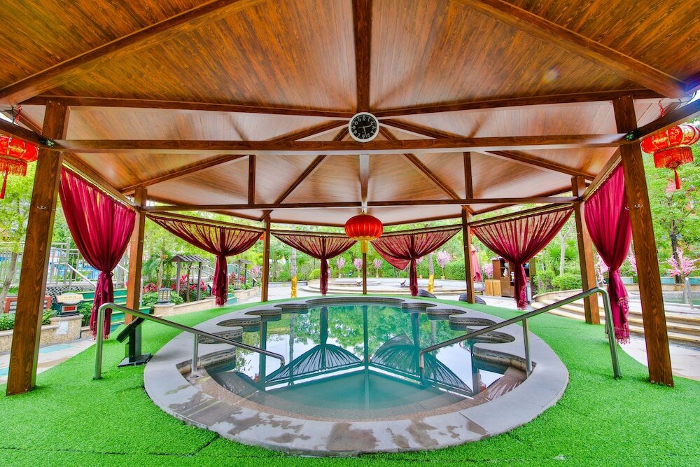 Фото Four Points by Sheraton Heyuan Resort