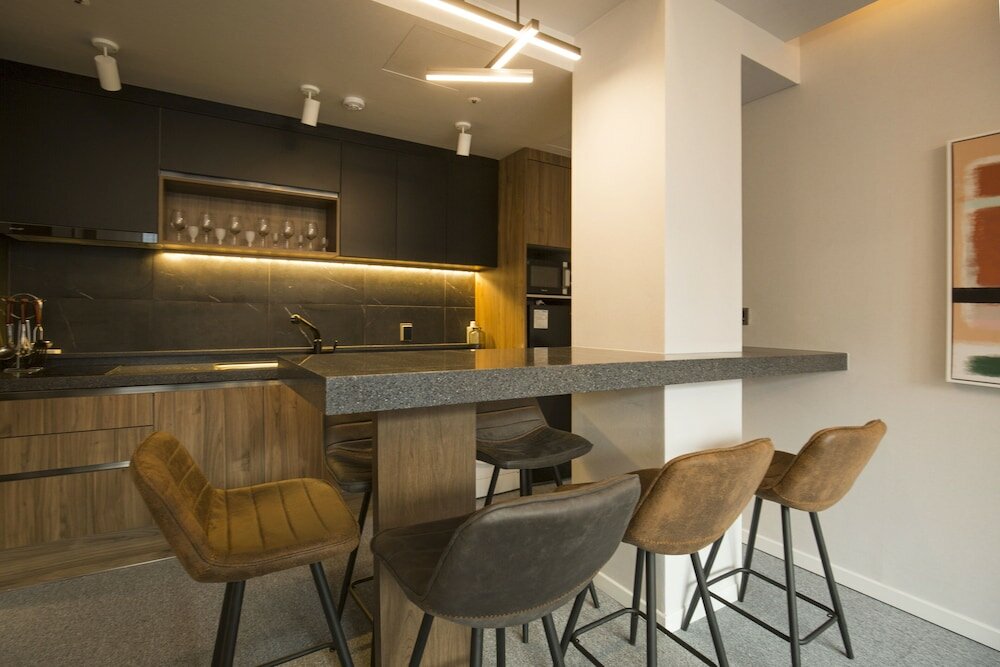 Фото Uh Suite The Jongno