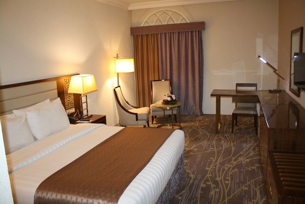 Фото Al Mutlaq Hotel