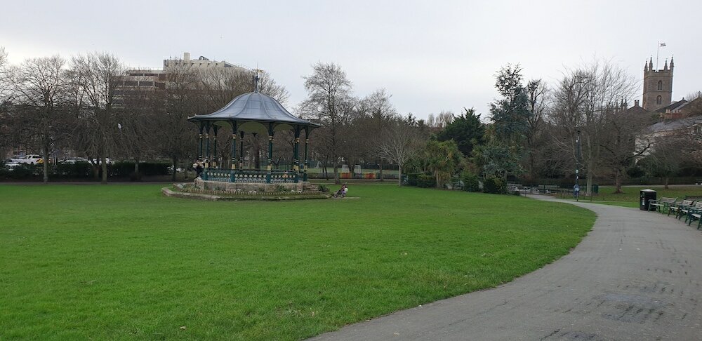 Фото Holly Lodge Guest House