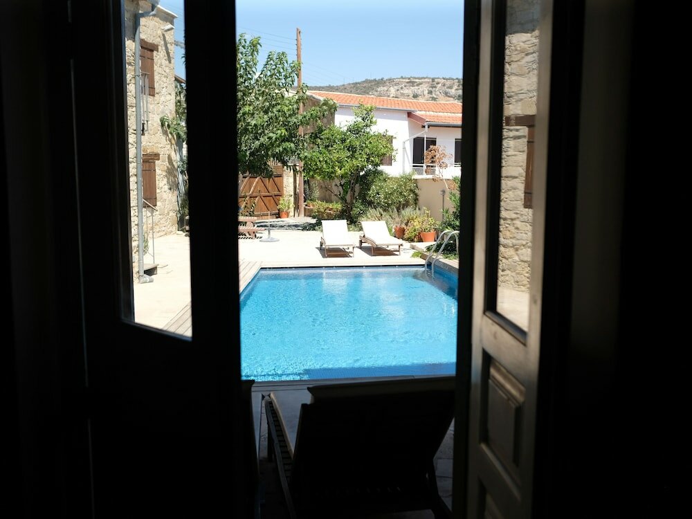 Фото Evkarpos Country House