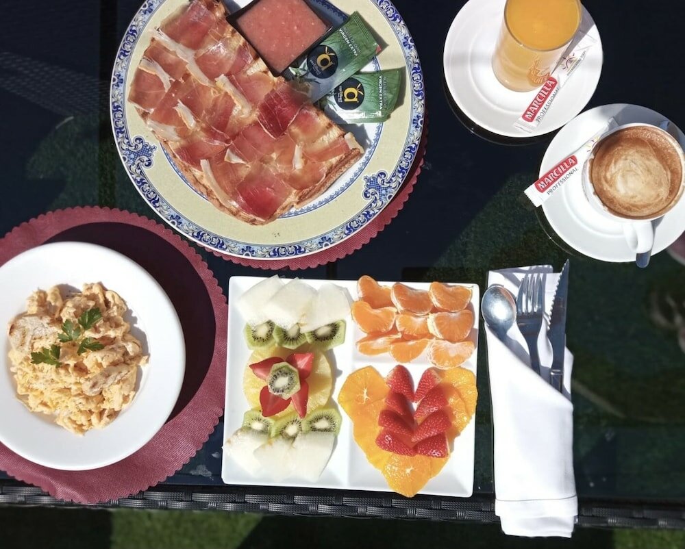 Фото Hotel El Cisne