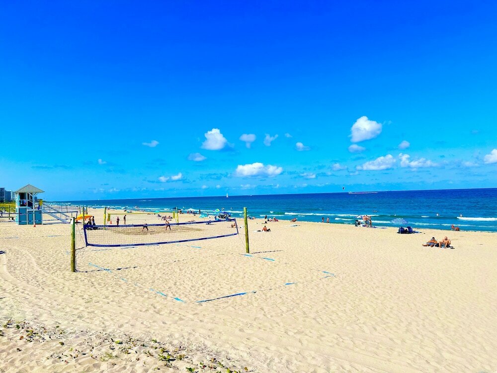 Фото Club Lux Resort by the Beach