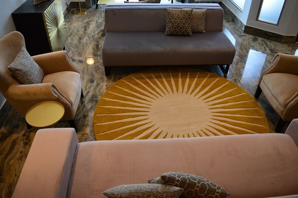 Фото Q8 Boutique Hotel