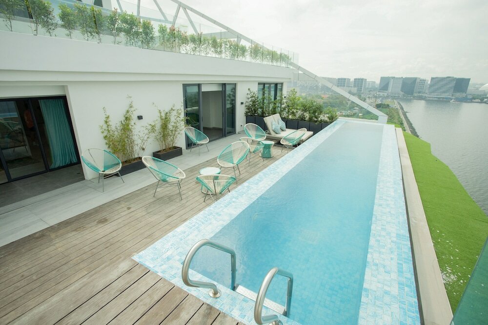 Фото Lime Resort Manila