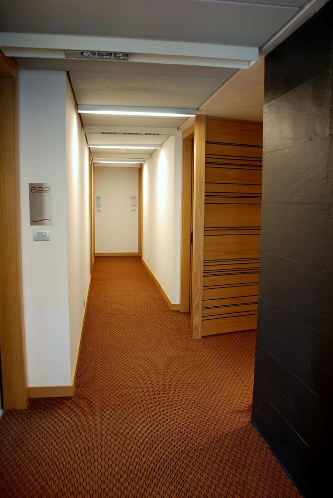 Фото Sea Art Hotel