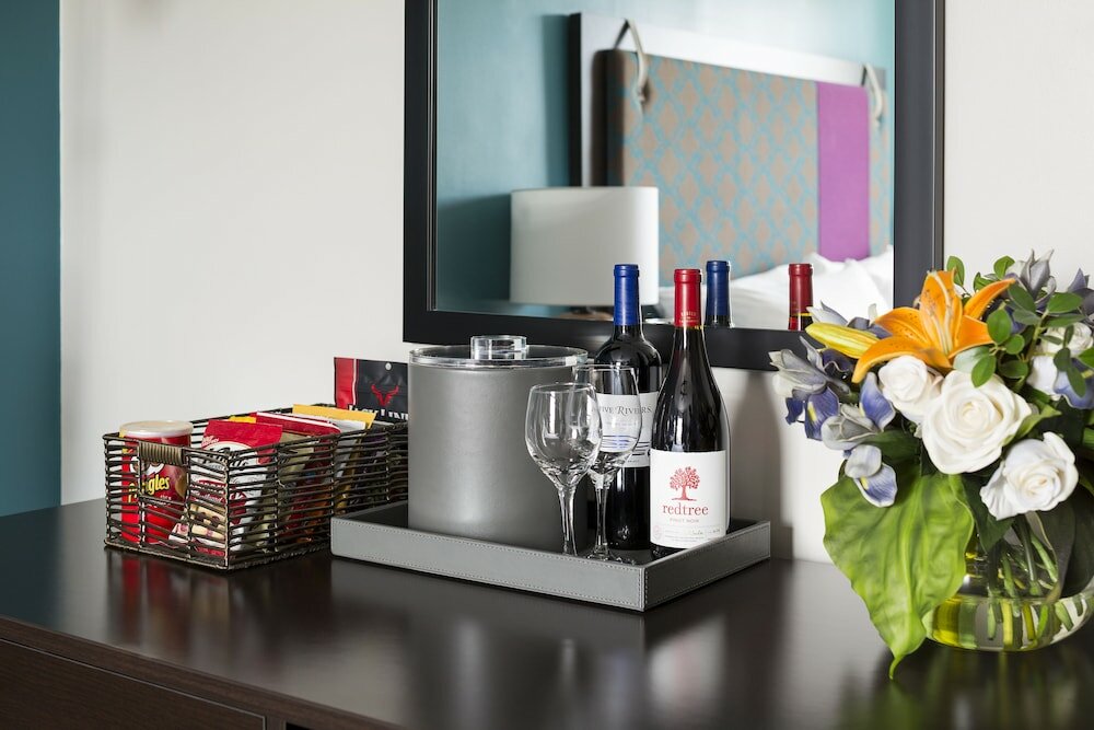 Фото City Suites Hotel