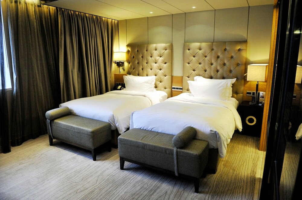 Фото Enlux Hotel Jinan