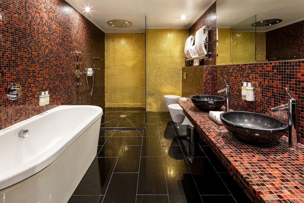 Фото The May Fair, A Radisson Collection Hotel, Mayfair London