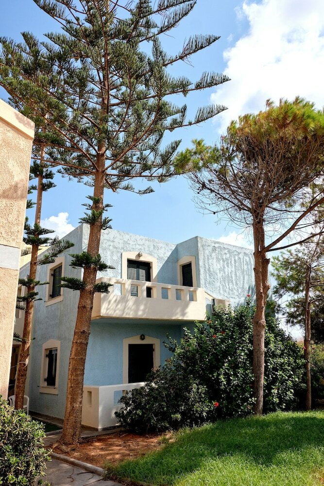 Фото Niros Beach