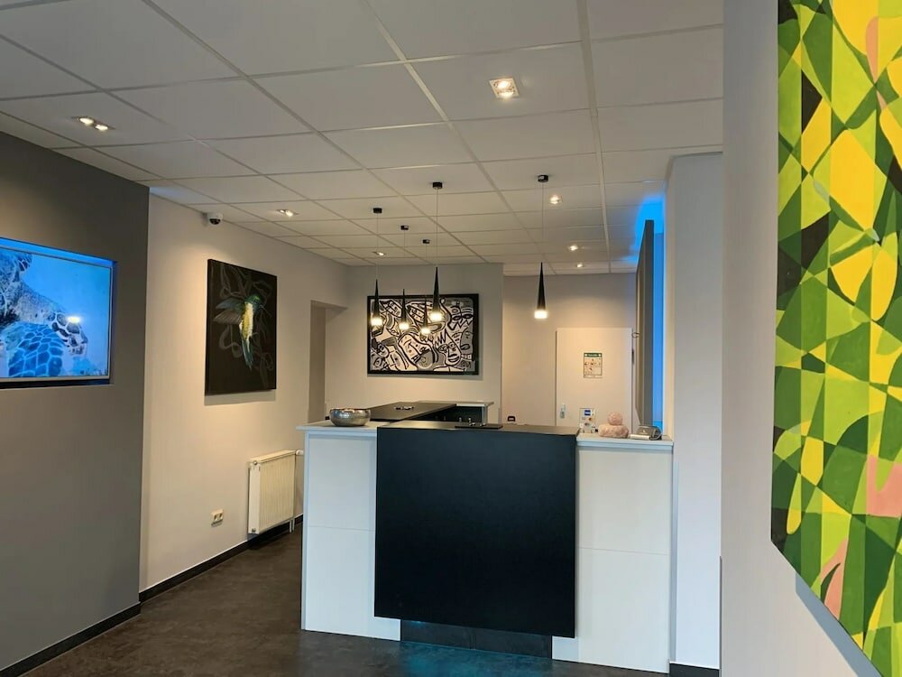 Фото Confour Hotel