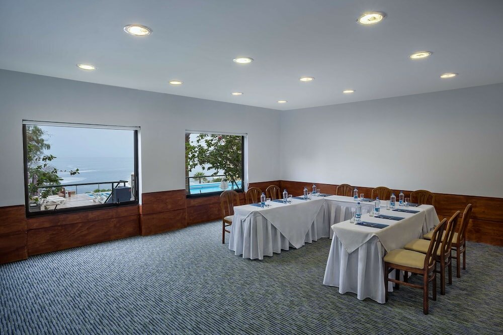 Фото Nh Iquique Costa