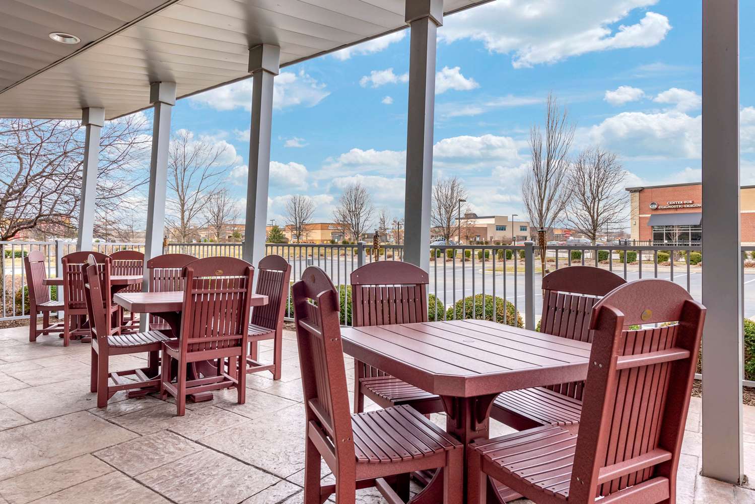 Фото Wyndham Noblesville