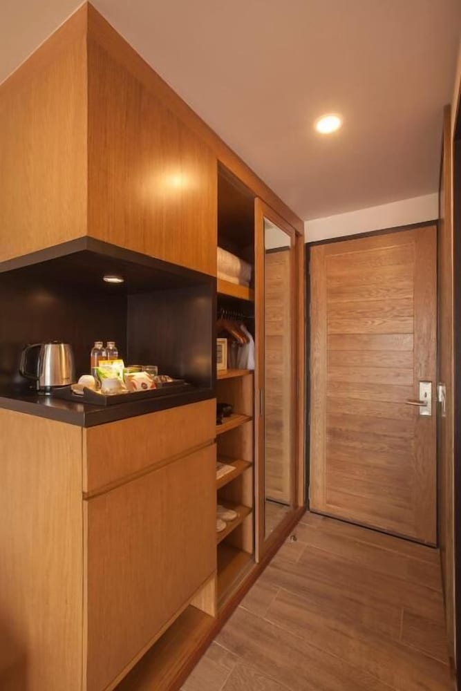 Фото Jomkitti Boutique Hotel