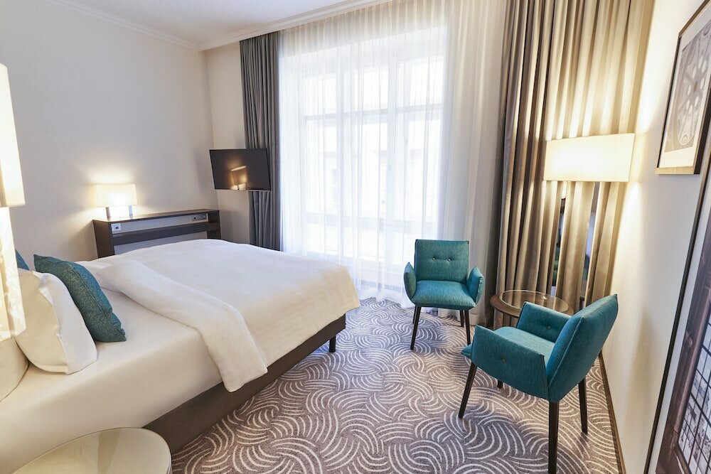 Фото отеля 2