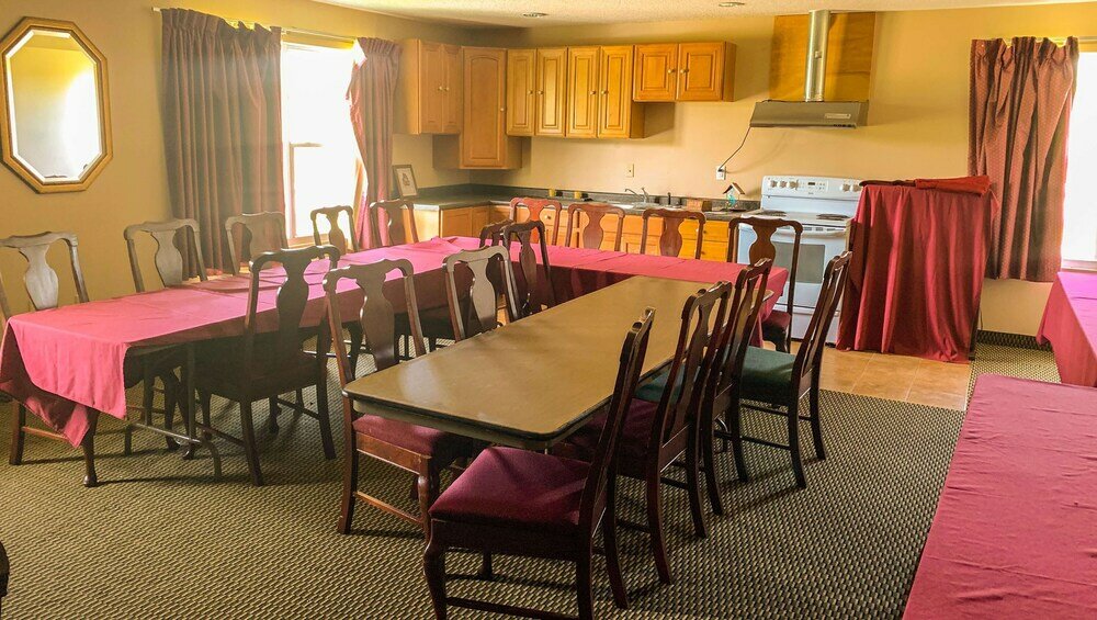 Фото Royal Inn Rockville