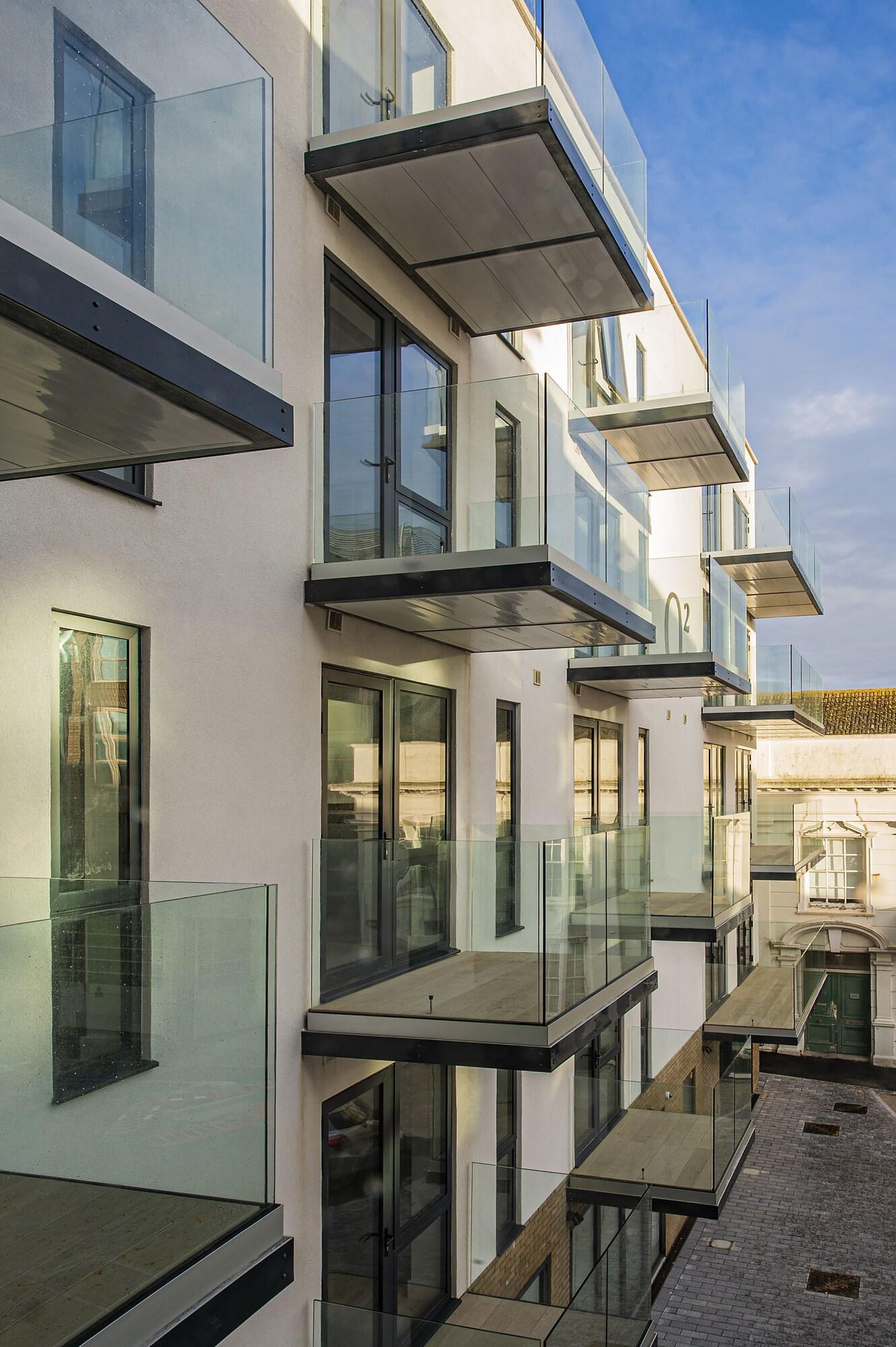 Фото Q Square by Supercity Aparthotels