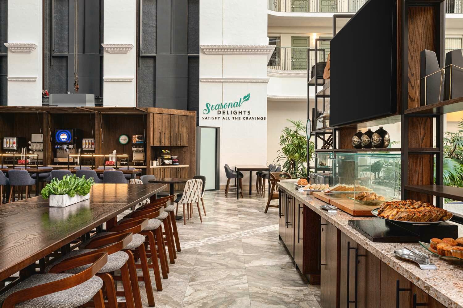 Фото Embassy Suites by Hilton Fort Lauderdale 17th Street 