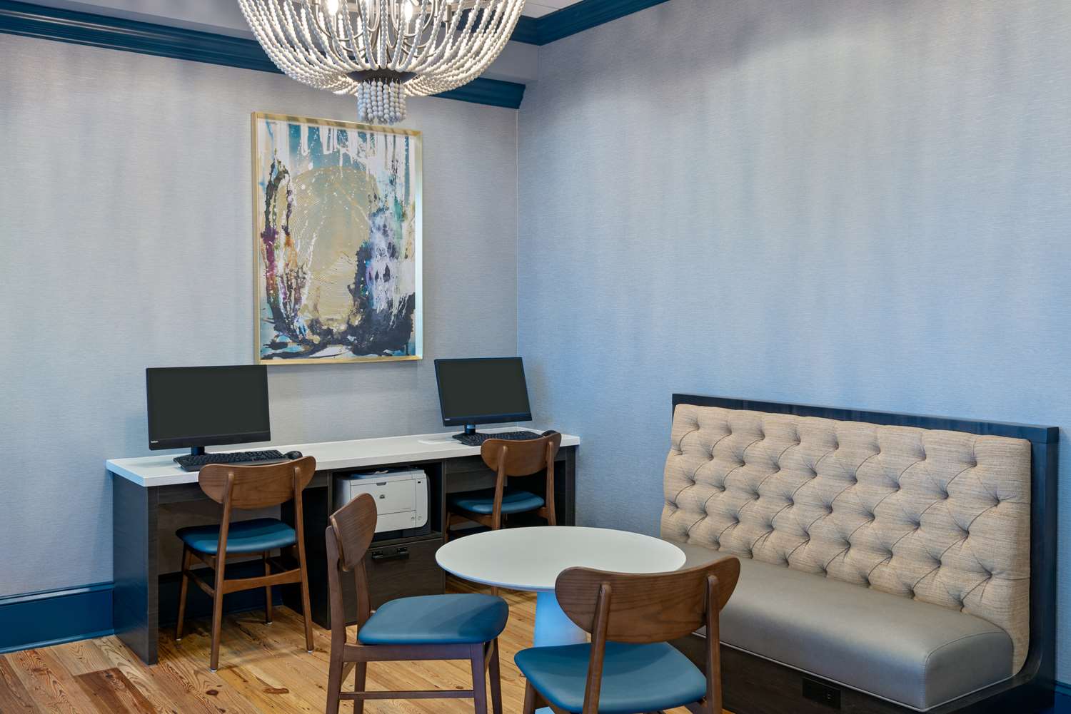 Фото Hampton Inn Savannah Historic District