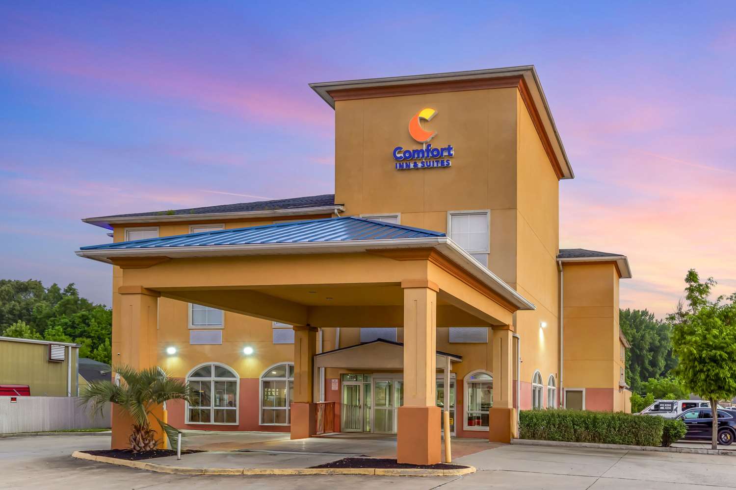 Фото Comfort Inn & Suites Chesapeake - Portsmouth