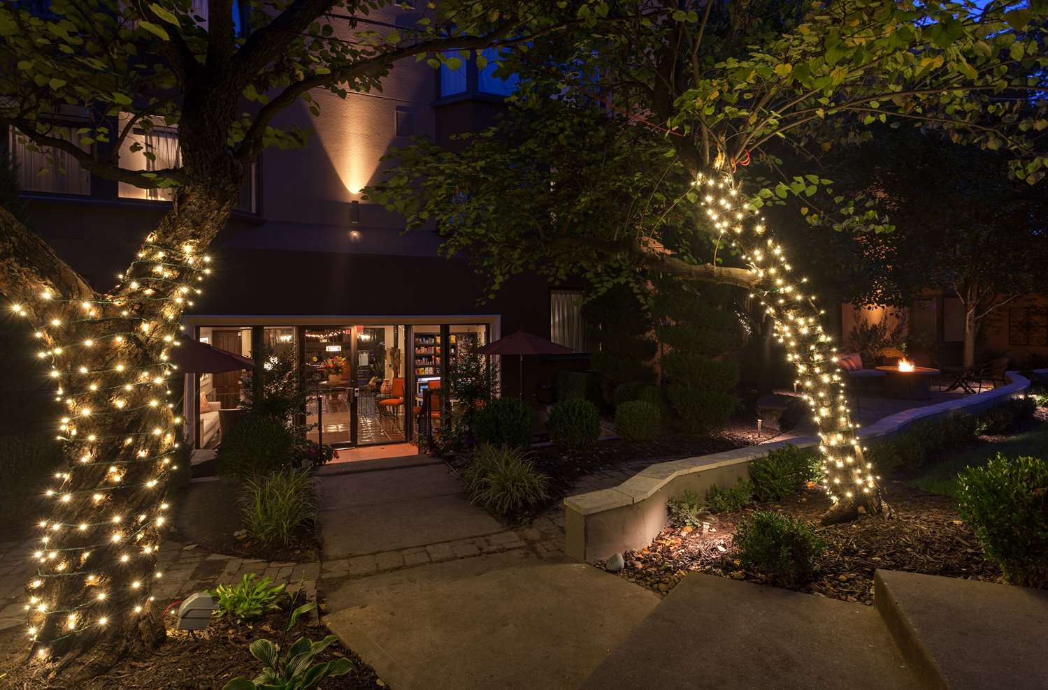 Фото Seville Plaza Hotel, Trademark Collection by Wyndham