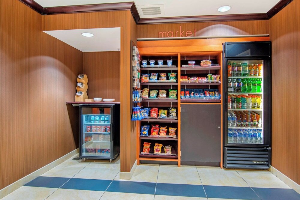 Фото Fairfield Inn & Suites by Marriott Hooksett