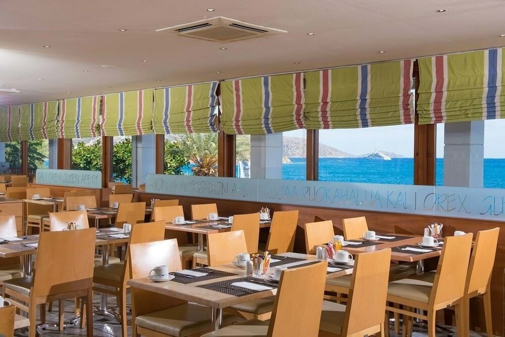 Фото Niko Seaside Resort MGallery - Adults Only