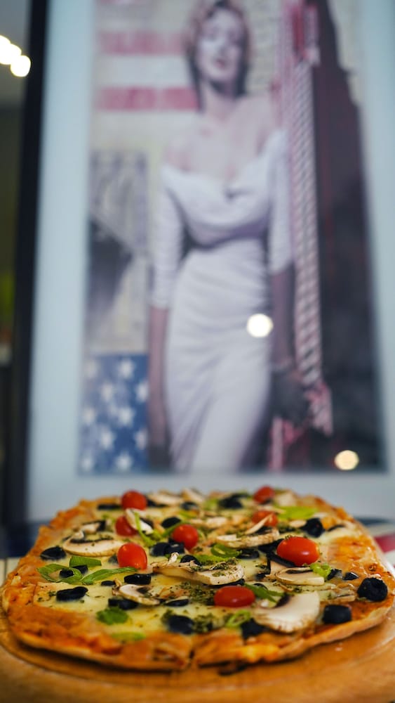 Фото Delilah Hotel