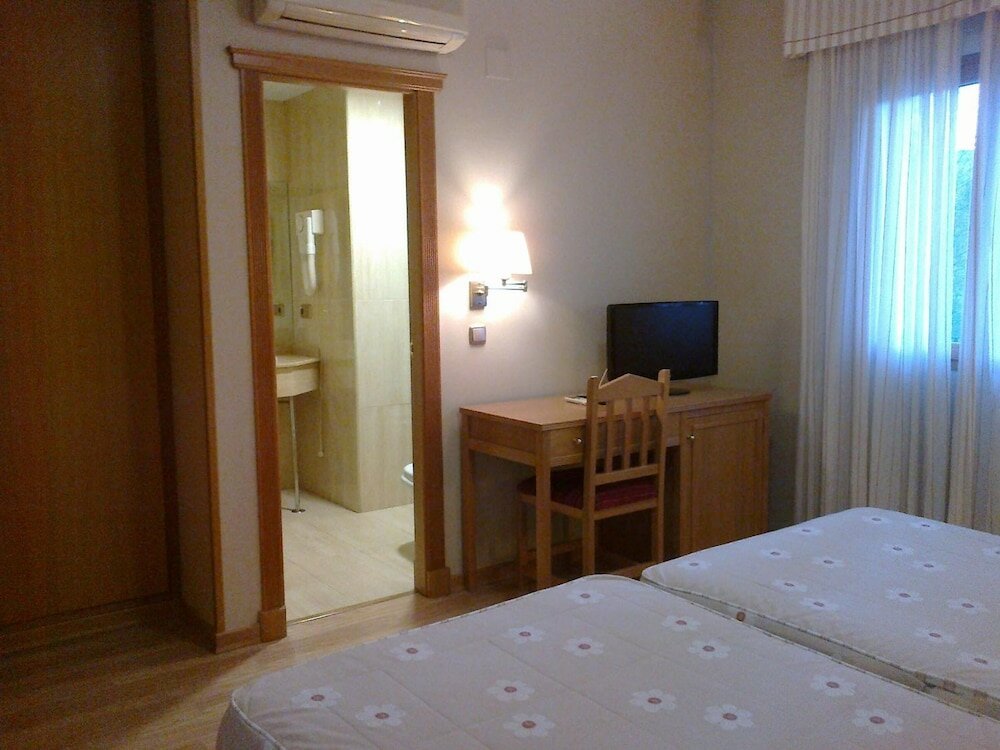 Фото Hotel Anabel Baza