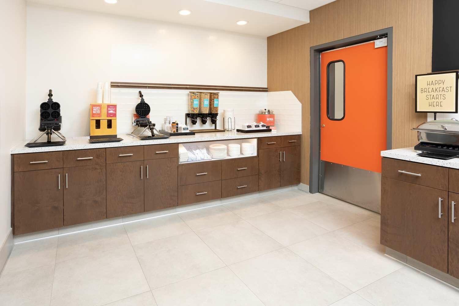 Фото Hampton Inn & Suites Santa Rosa Sonoma Wine Country